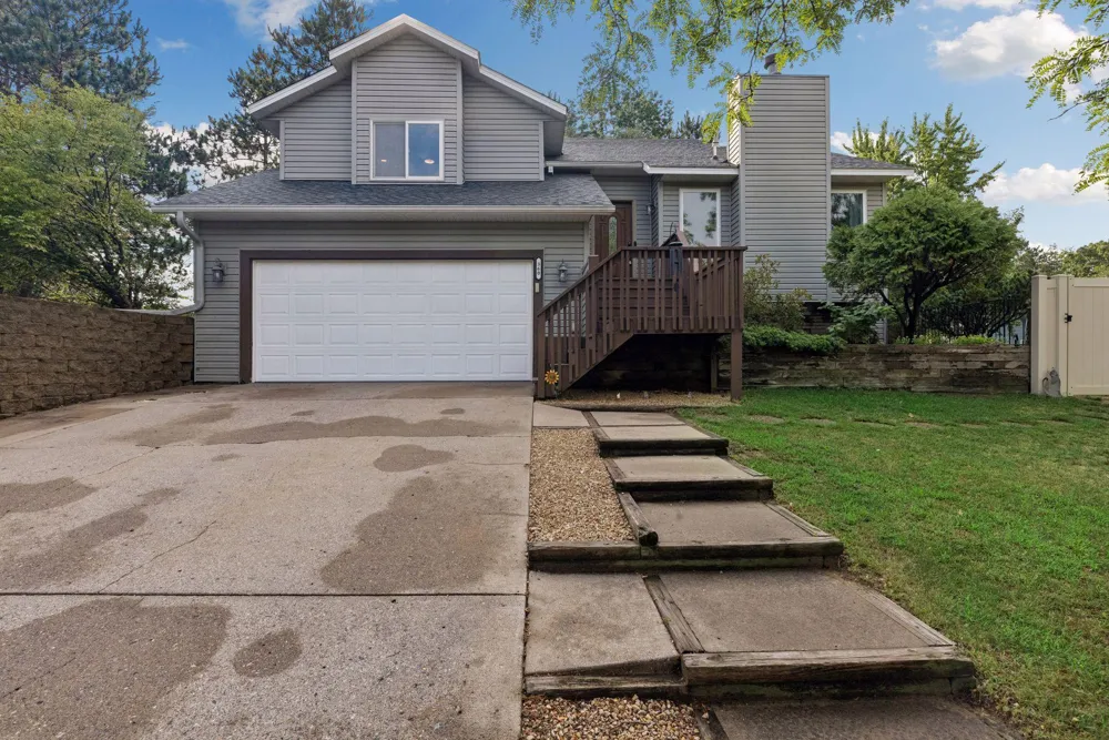 360 117th Avenue NW Coon Rapids, MN 55448
