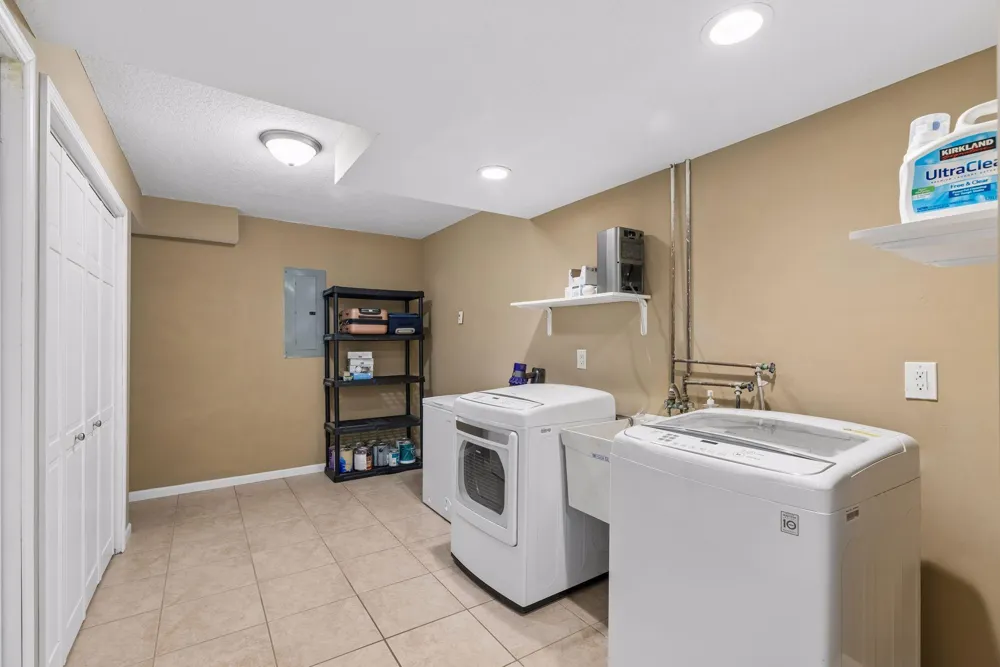 360 117th Avenue NW Coon Rapids, MN 55448