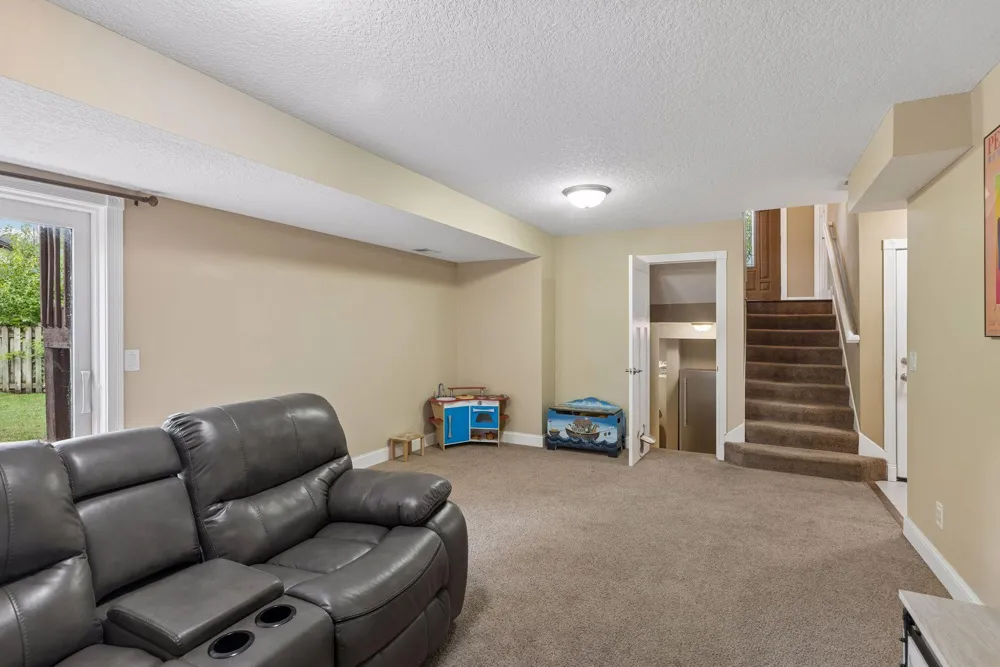 360 117th Avenue NW Coon Rapids, MN 55448