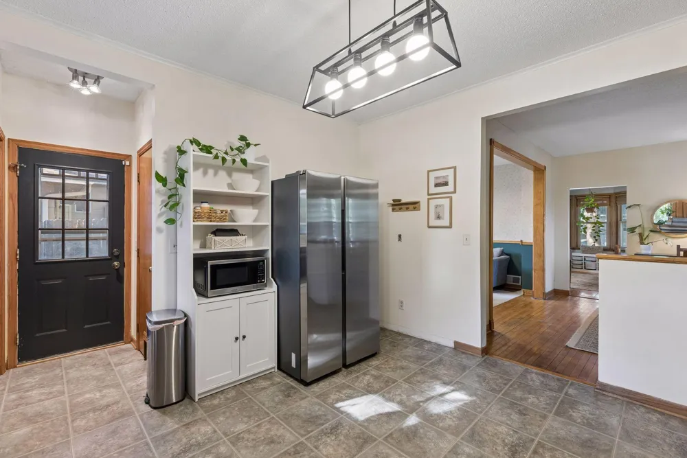 239 Oakwood Drive Shoreview, MN 55126
