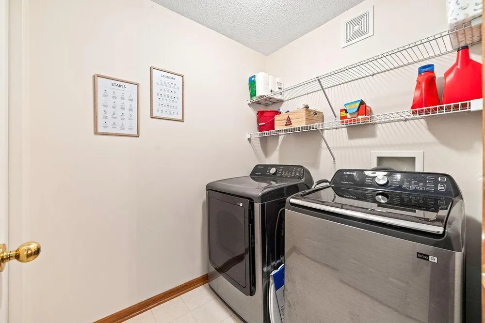 17135 Embers Avenue #2102 Farmington, MN 55024