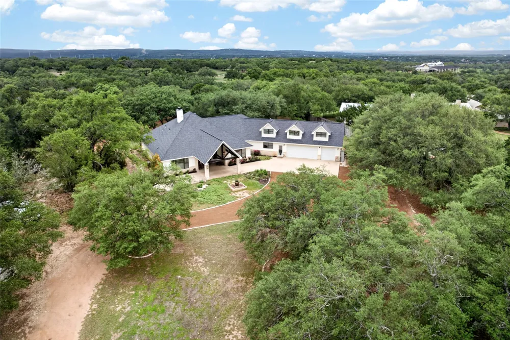 1508 Successor Road Spicewood, TX 78669