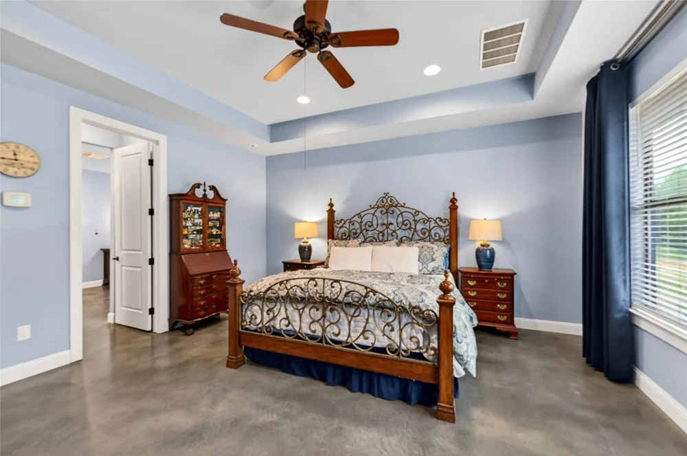 1508 Successor Road Spicewood, TX 78669
