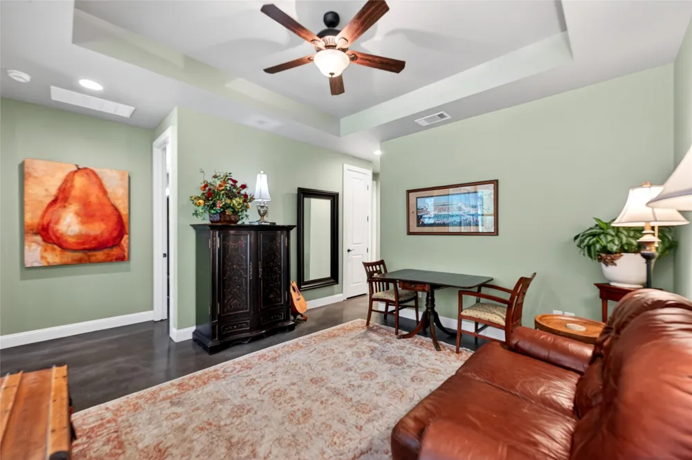 1508 Successor Road Spicewood, TX 78669