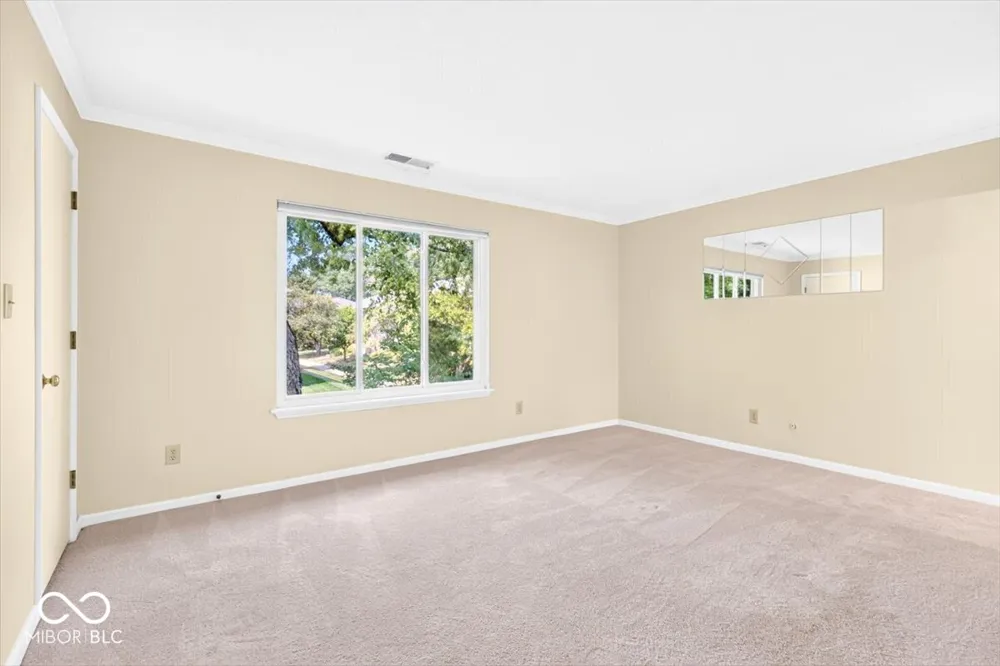 528 E Hunters Drive #D Carmel, IN 46032