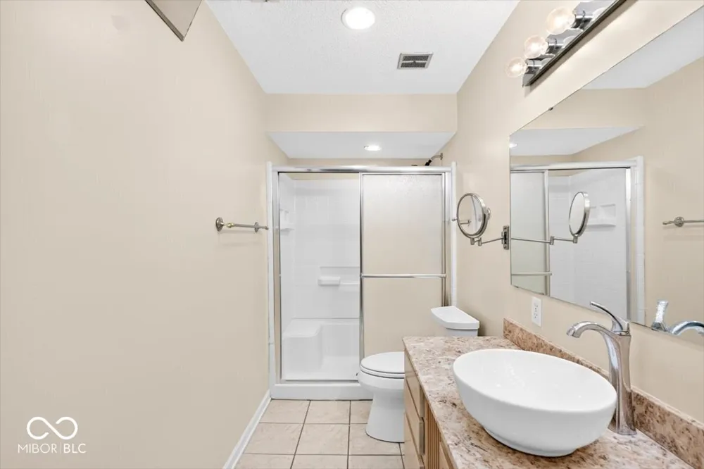 528 E Hunters Drive #D Carmel, IN 46032