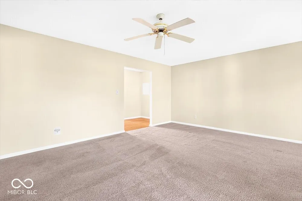 528 E Hunters Drive #D Carmel, IN 46032