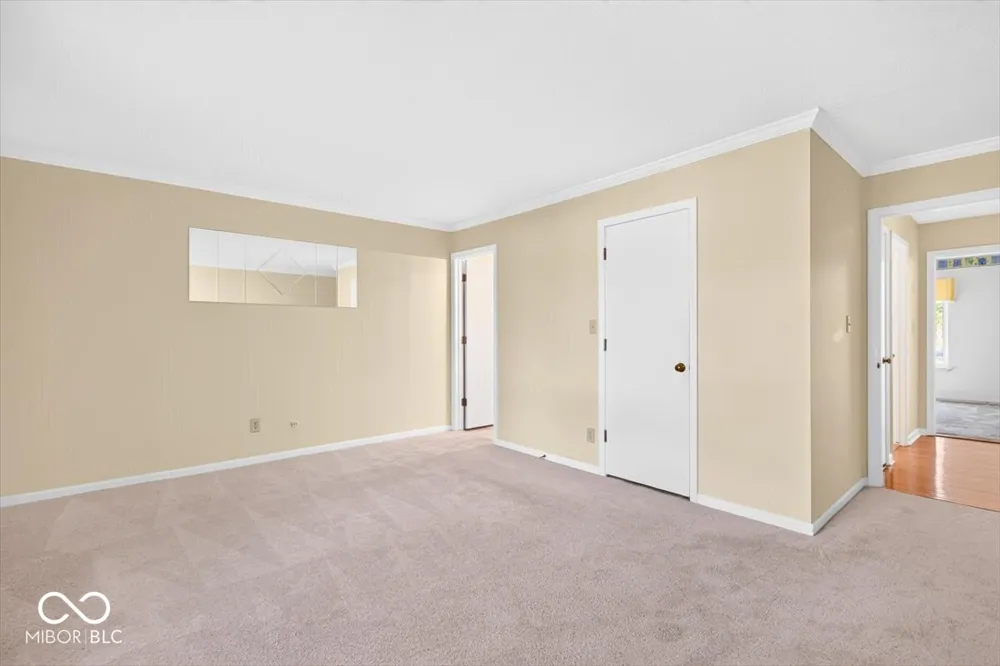 528 E Hunters Drive #D Carmel, IN 46032