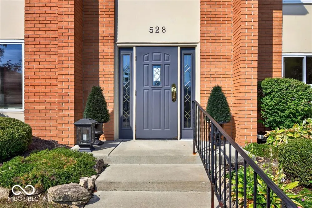 528 E Hunters Drive #D Carmel, IN 46032