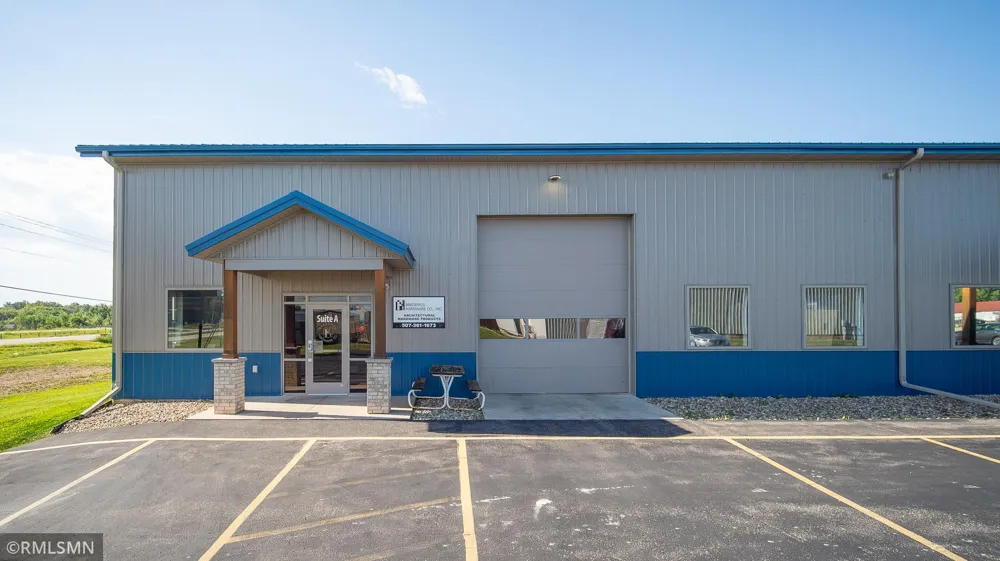 6876 10th Avenue SW Rochester, MN 55902