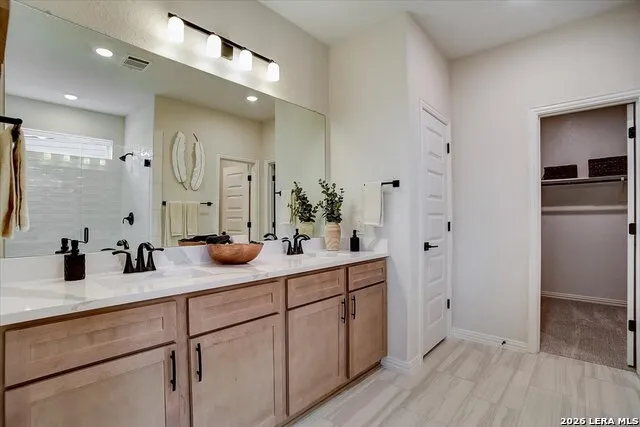 1225 Casetta Run New Braunfels, TX 78130