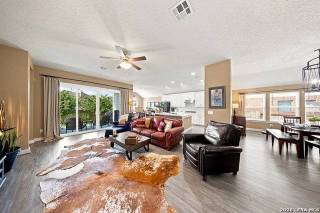 814 Swift Fox Cibolo, TX 78108