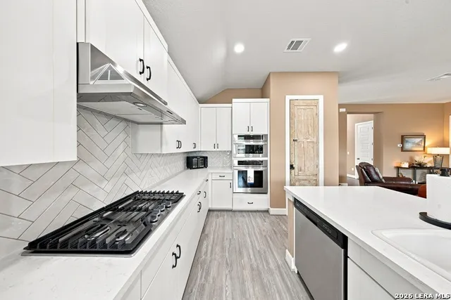 814 Swift Fox Cibolo, TX 78108