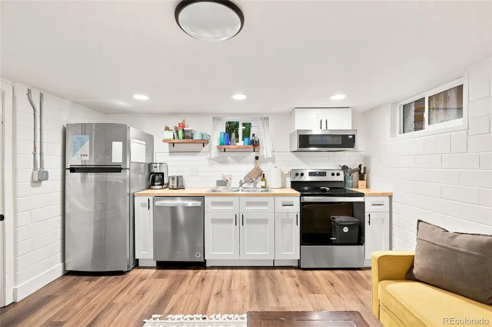 1802 W 39th Avenue Denver, CO 80211