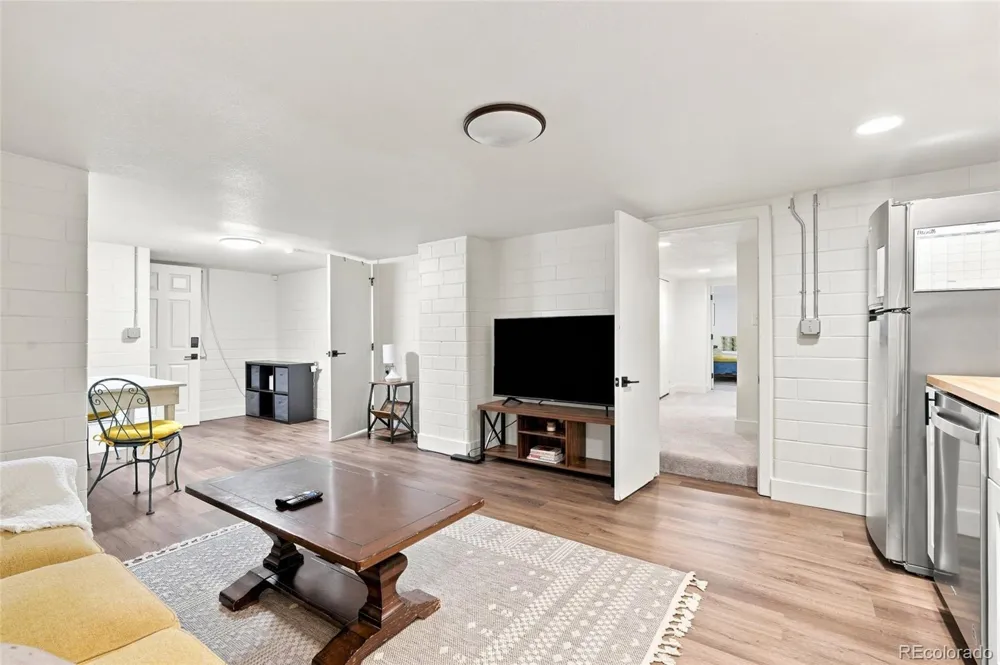 1802 W 39th Avenue Denver, CO 80211