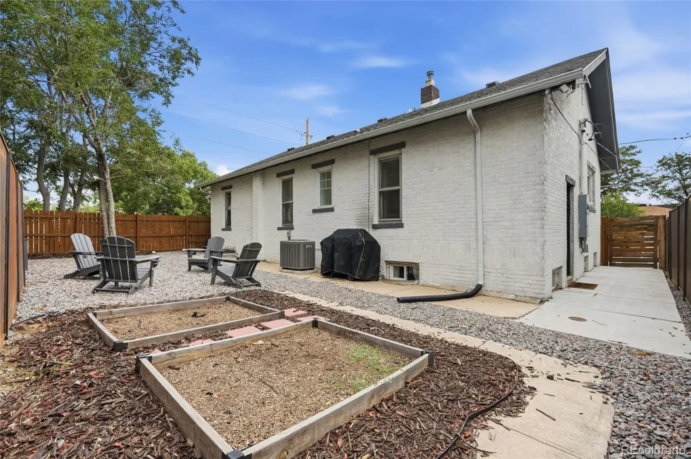 1802 W 39th Avenue Denver, CO 80211