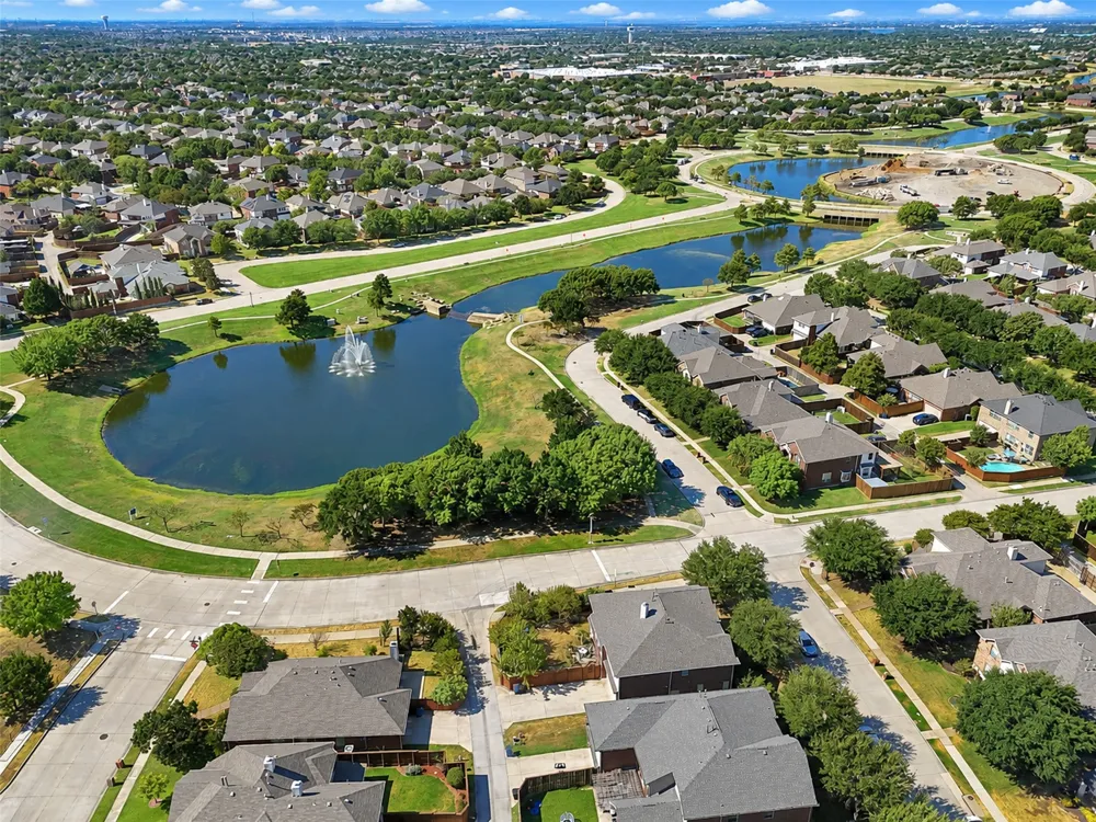 2232 chenault Drive Frisco, TX 75033