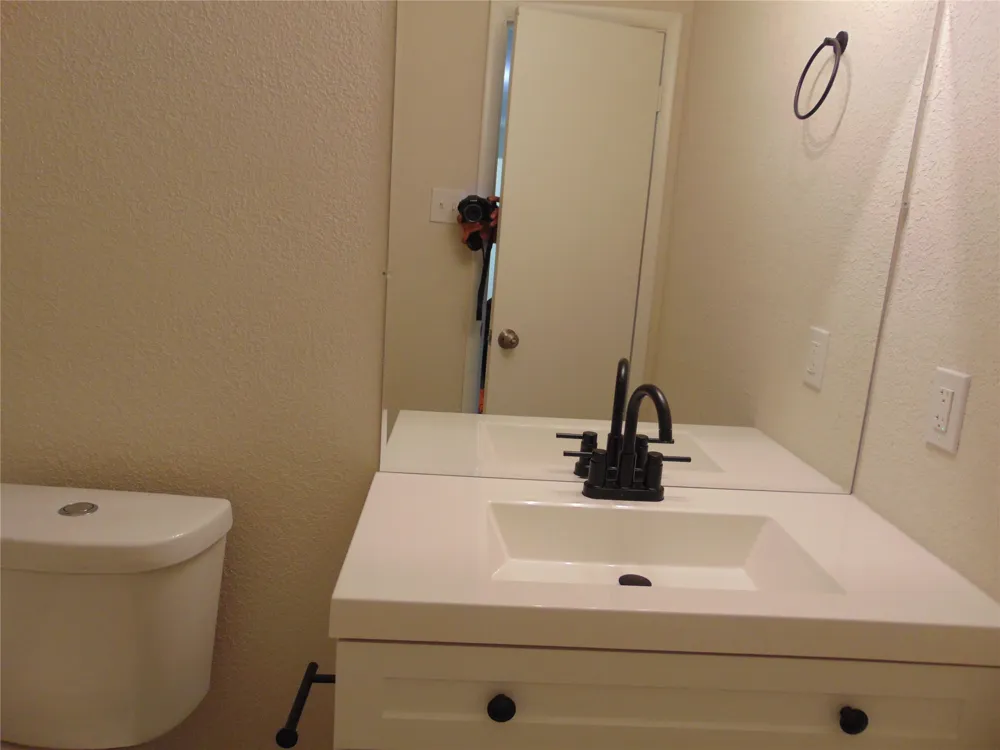 518 Vernet Street Richardson, TX 75080