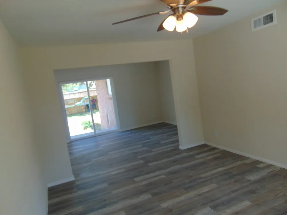 518 Vernet Street Richardson, TX 75080