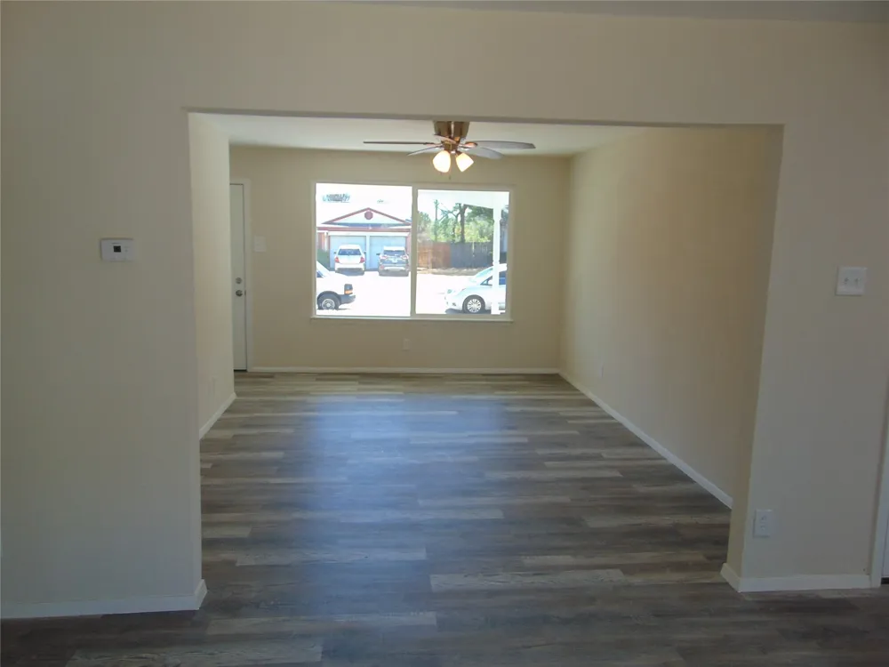 518 Vernet Street Richardson, TX 75080