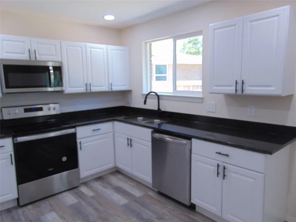 518 Vernet Street Richardson, TX 75080