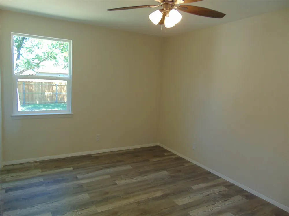 518 Vernet Street Richardson, TX 75080