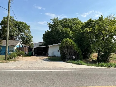 307 E 5th Street