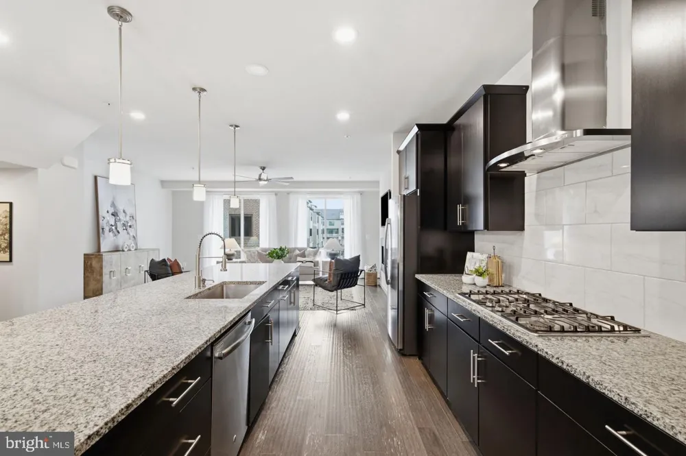 43451 CHARITABLE STREET Ashburn, VA 20148