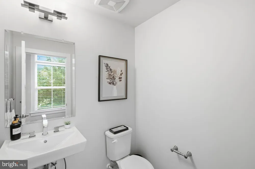 43451 CHARITABLE STREET Ashburn, VA 20148