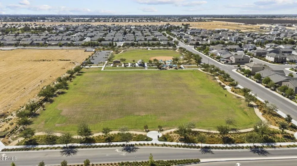 3312 Rustic Woods Lane Bakersfield, CA 93314