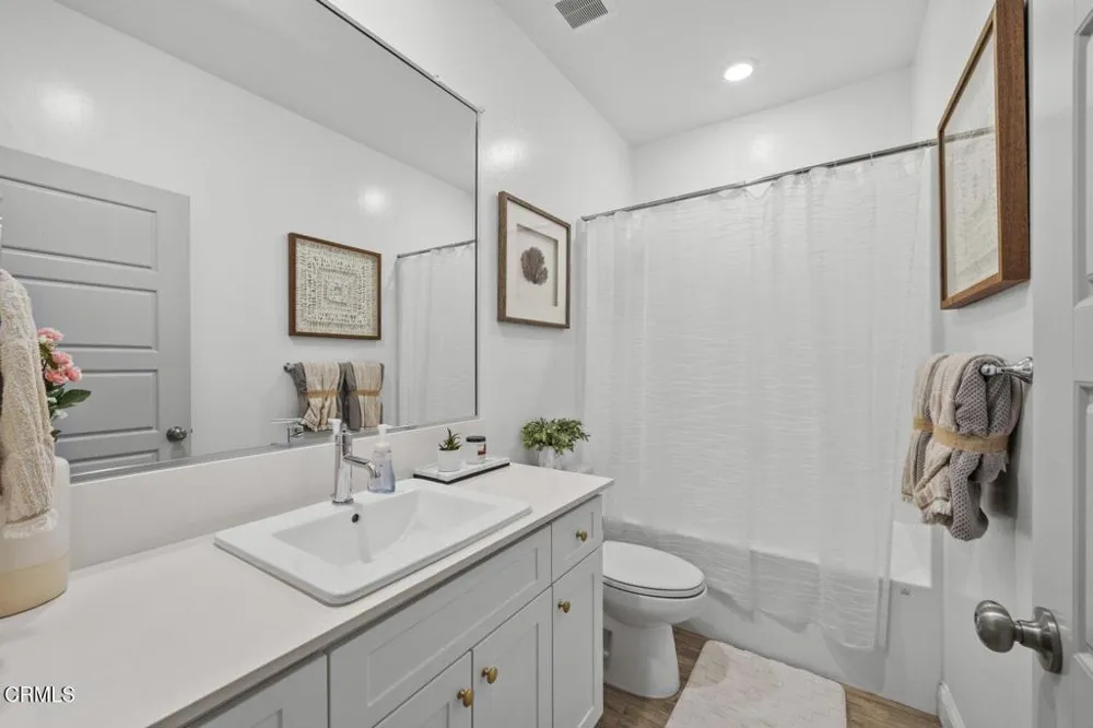 3312 Rustic Woods Lane Bakersfield, CA 93314