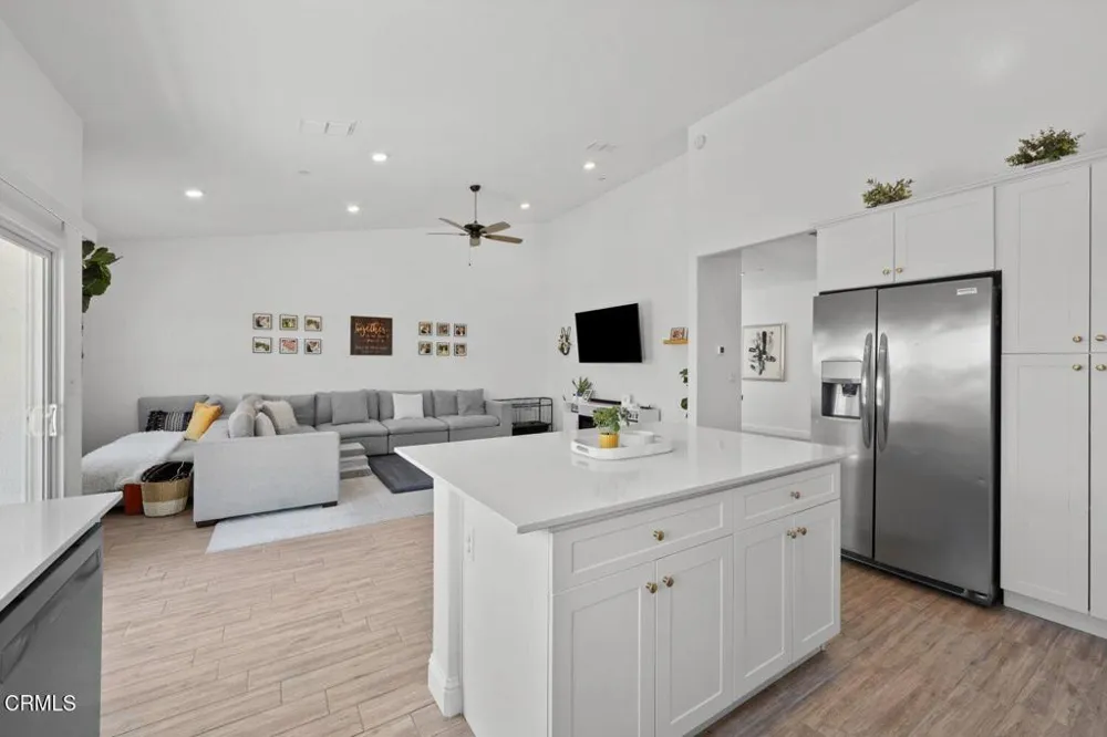 3312 Rustic Woods Lane Bakersfield, CA 93314