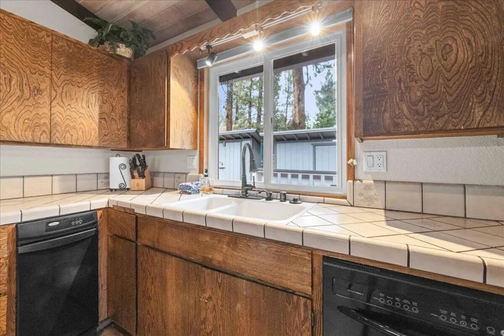 1217 Redwood Drive Big Bear, CA 92315