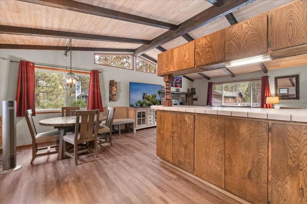 1217 Redwood Drive Big Bear, CA 92315