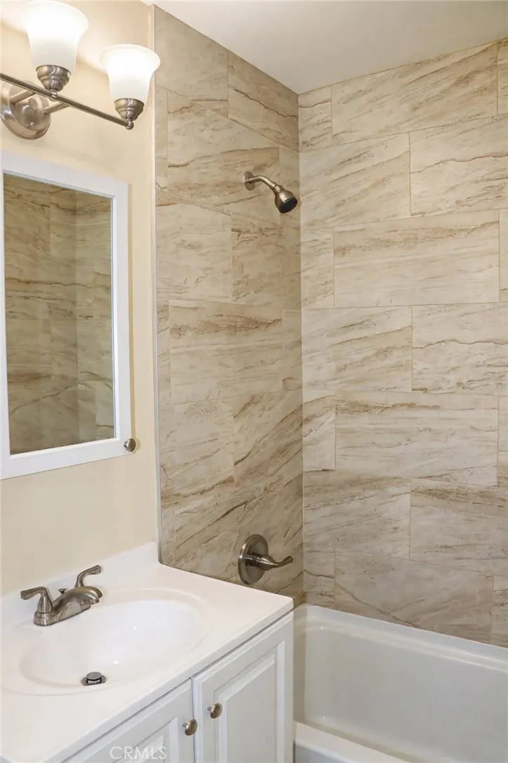 2404 W 153rd Compton, CA 90220