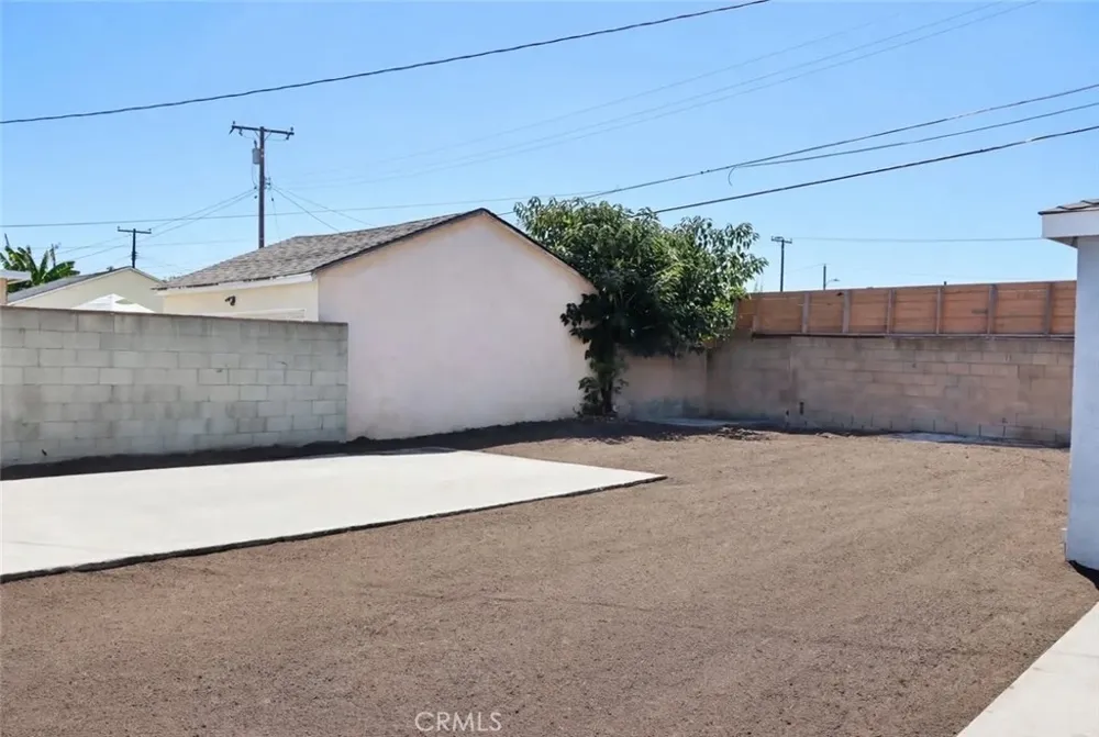 2404 W 153rd Compton, CA 90220