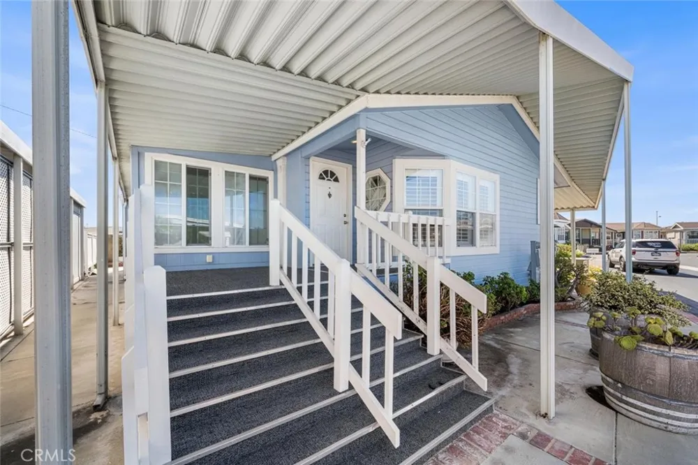 16222 Monterey Ln. #214 Huntington Beach, CA 92649