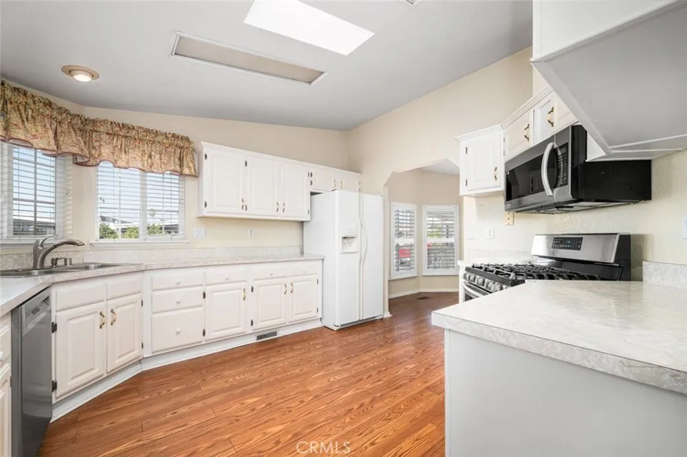 16222 Monterey Ln. #214 Huntington Beach, CA 92649