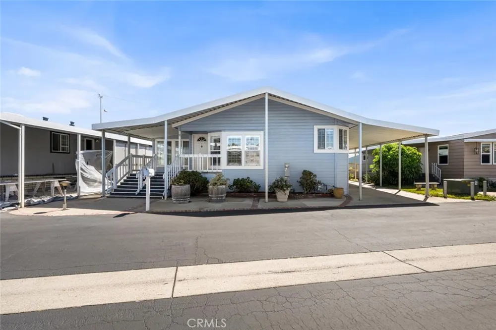 16222 Monterey Ln. #214 Huntington Beach, CA 92649
