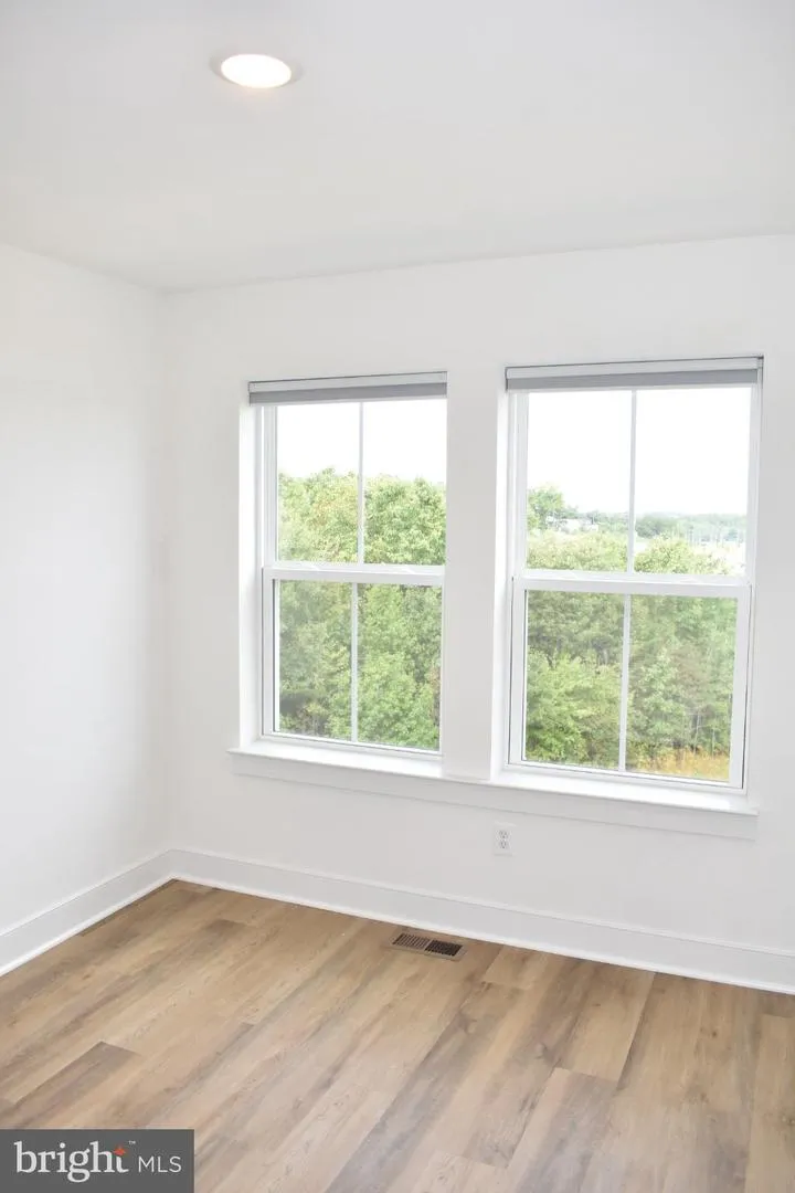 9604 BLUE ASH ALY Fredericksburg, VA 22407