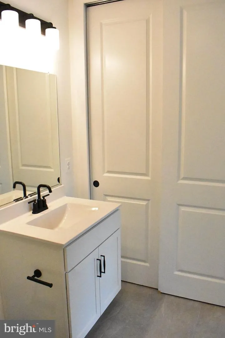 9604 BLUE ASH ALY Fredericksburg, VA 22407