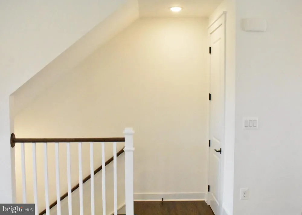 9604 BLUE ASH ALY Fredericksburg, VA 22407