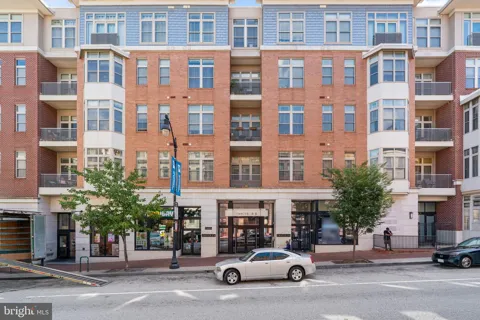 1209 CHARLES STREET #319