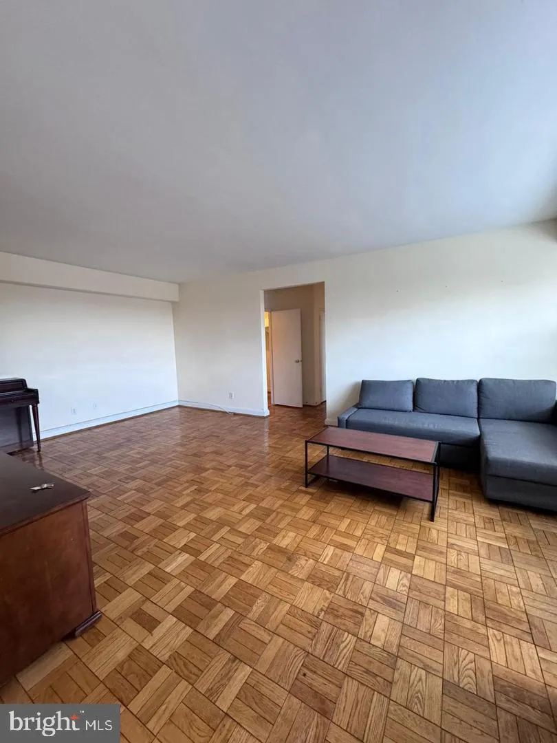 3601 GREENWAY #708 Baltimore, MD 21218