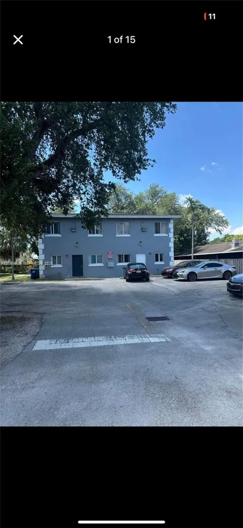 50 NW 166th St
