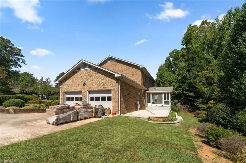 505 Meadowood Street Greensboro, NC 27409