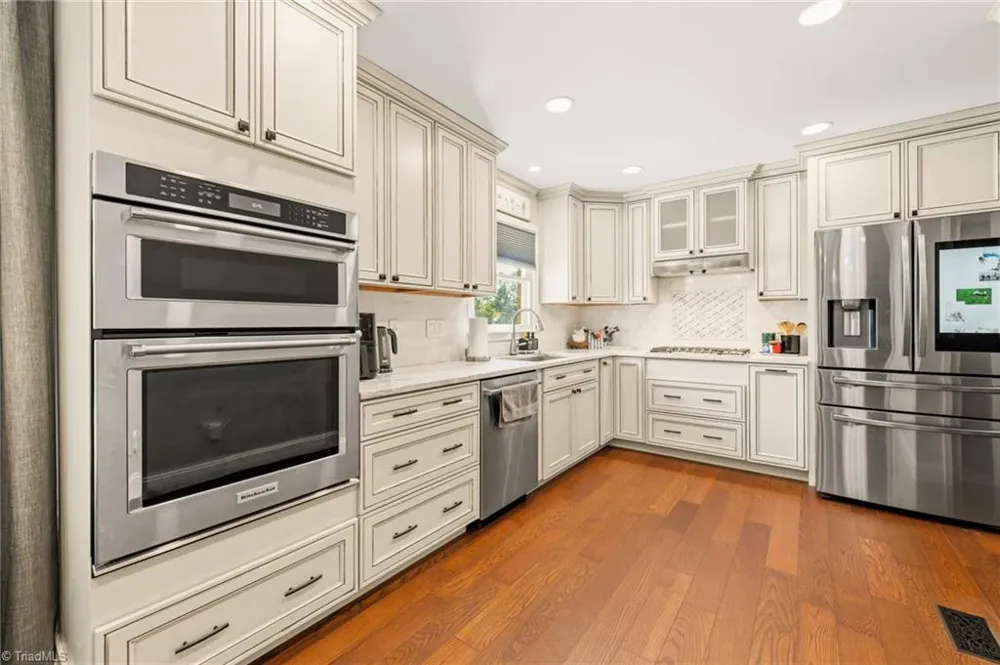 505 Meadowood Street Greensboro, NC 27409