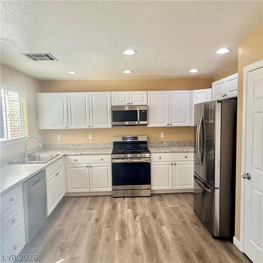 10437 Concetta Avenue Las Vegas, NV 89129