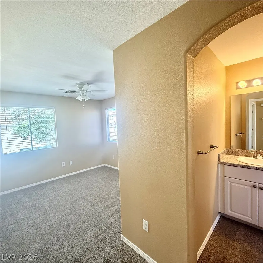 10437 Concetta Avenue Las Vegas, NV 89129