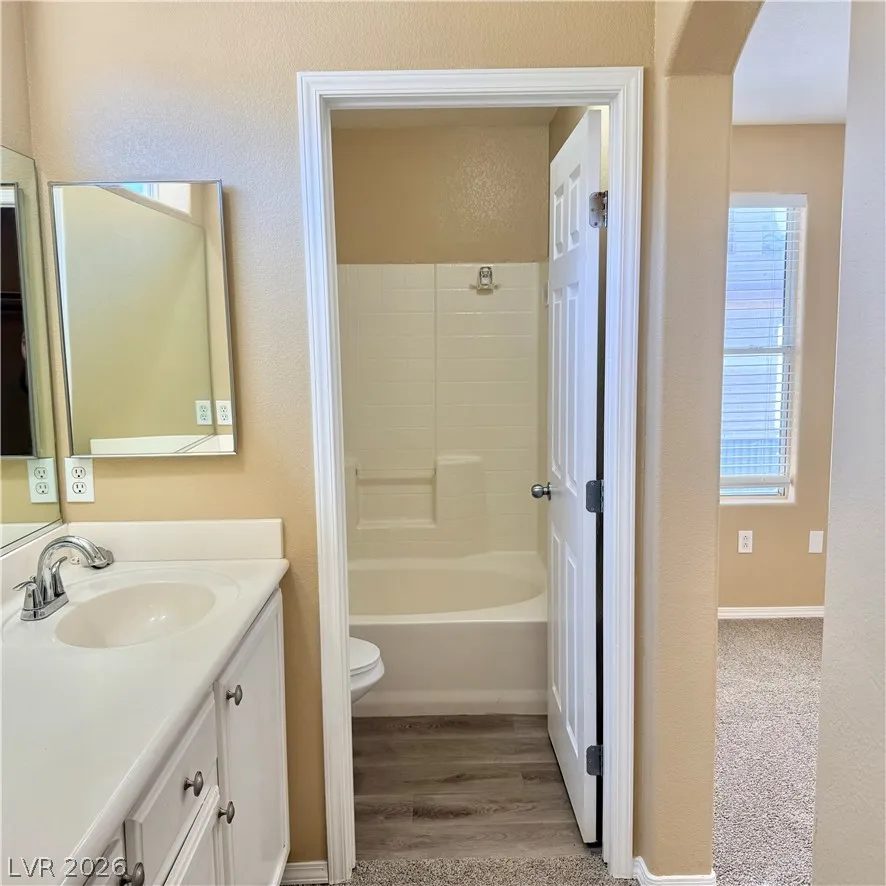 10437 Concetta Avenue Las Vegas, NV 89129